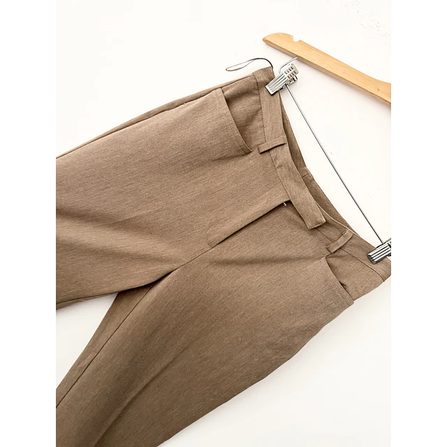 Pantalón caqui (36/38)