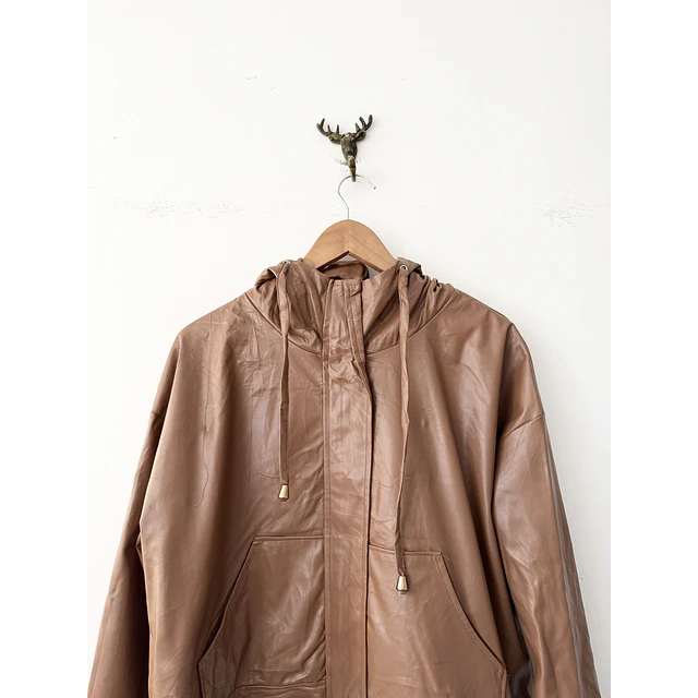 Chaqueta cuerina (M)