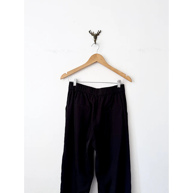 Pantalon negro (38)