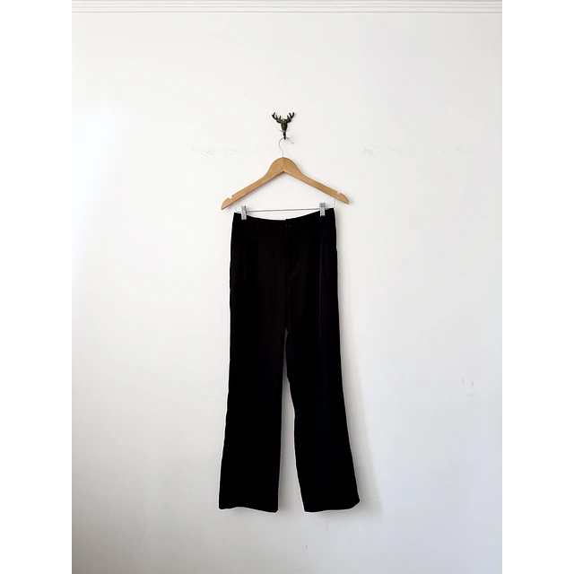 Pantalon negro (38)
