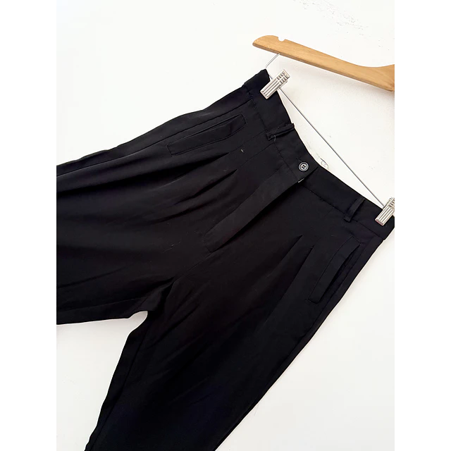 Pantalón negro (36/38)