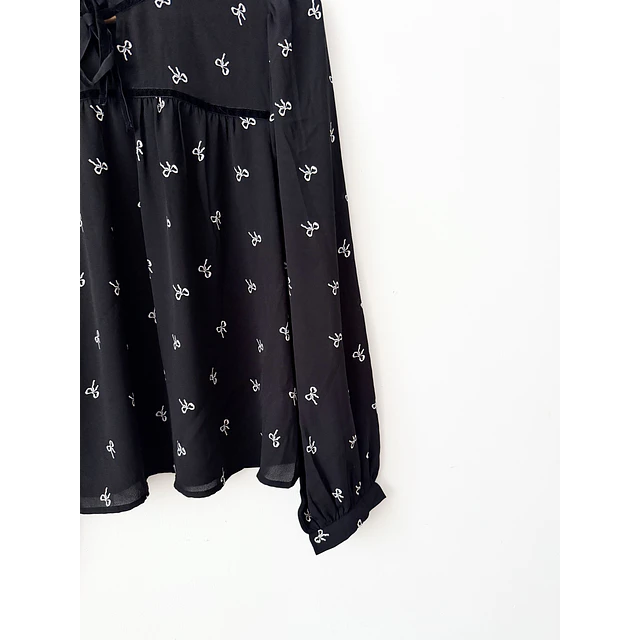 Blusa lazos (ML)