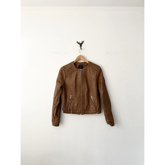 Chaqueta cuerina (M)