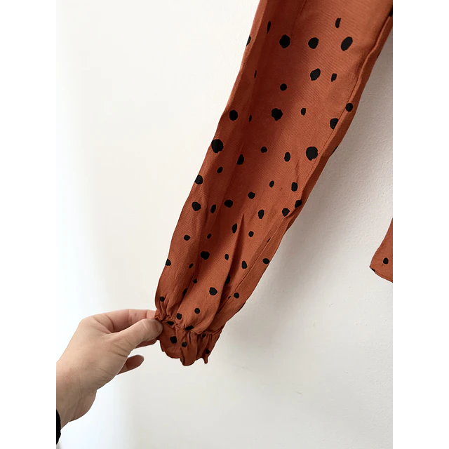 Blusa puntitos (XS/S)