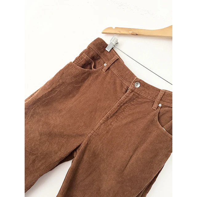 Pantalón cotele (42)