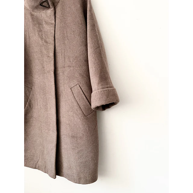 Abrigo camel (M)