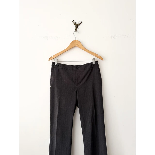 Pantalón gris (38)