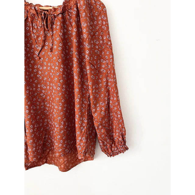 Blusa floral (ML)