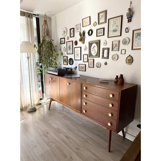 Buffet Mid Century