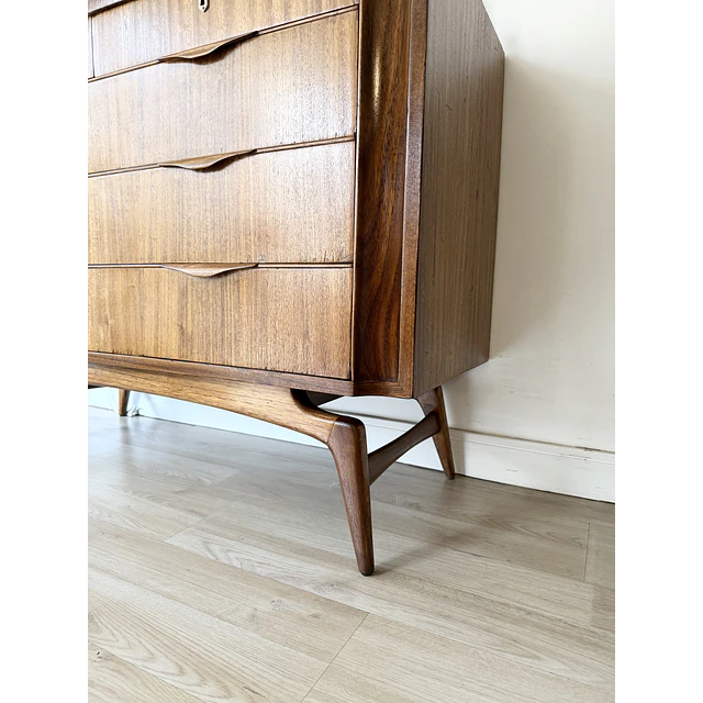 Cómoda mid century 