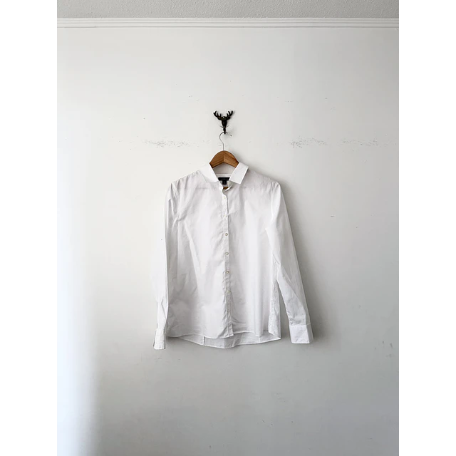 Camisa blanca (ML)