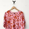 Polera floral (L/XL)