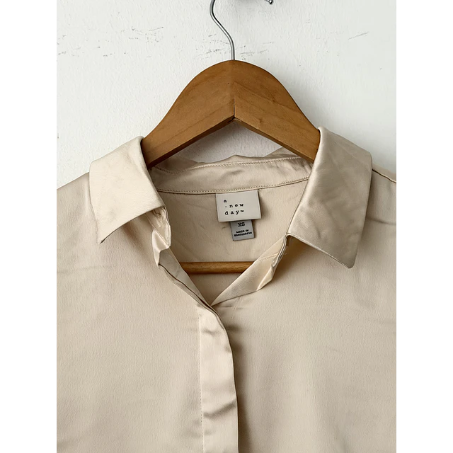 Blusa satén (S)