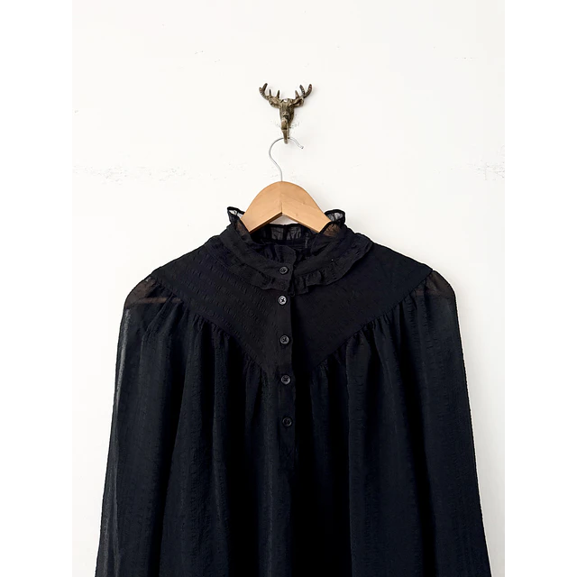 Blusa negra (M)