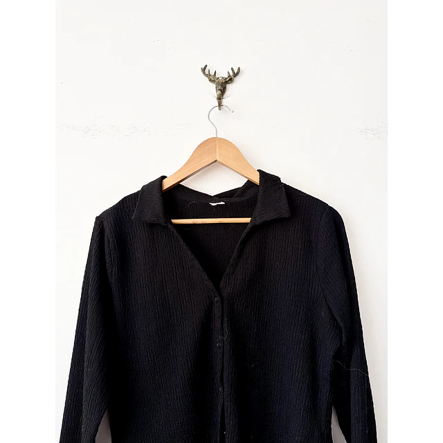 Camisa negra (M)
