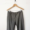 Pantalón gris (38)