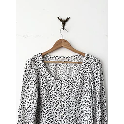 Blusa flores (S)