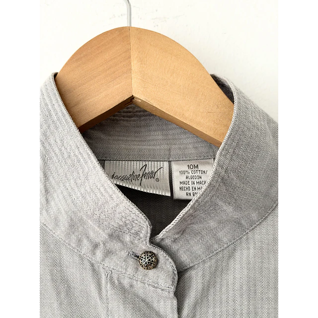 Blusa gris (M)
