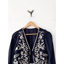 Blusa bordada (S)
