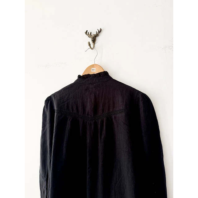 Blusa negra (S)