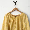 Blusa florecitas (L)