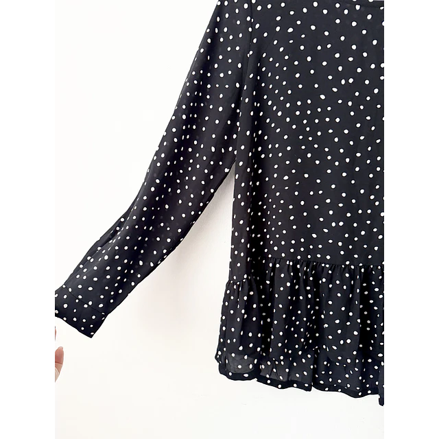 Blusa puntitos (S)
