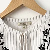 Blusa bordada (S)