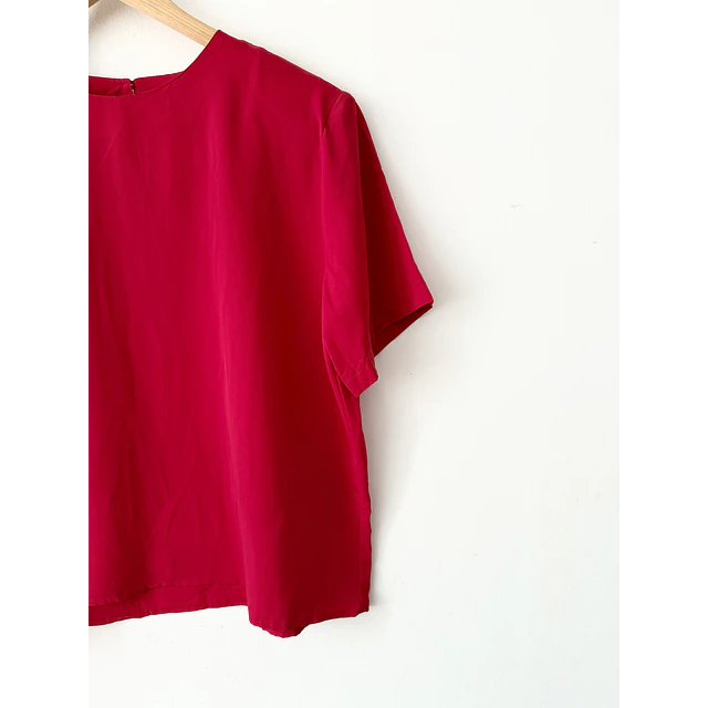 Polera roja (L/XL)