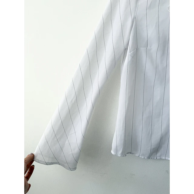 Blusa volados (M)