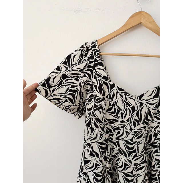 Vestido b&n (SM)