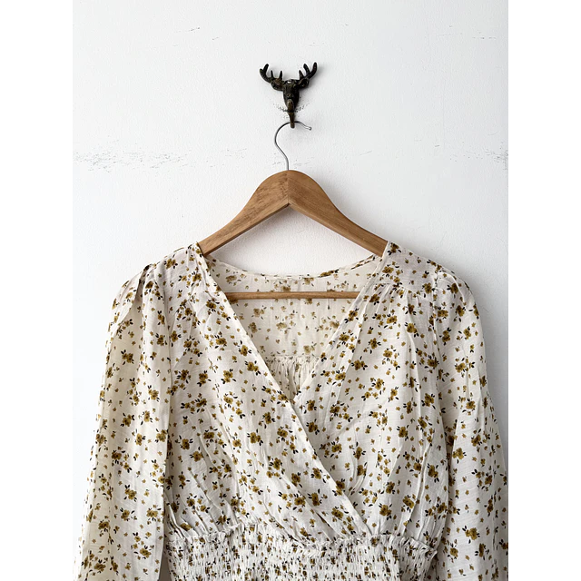Blusa florecitas (M)