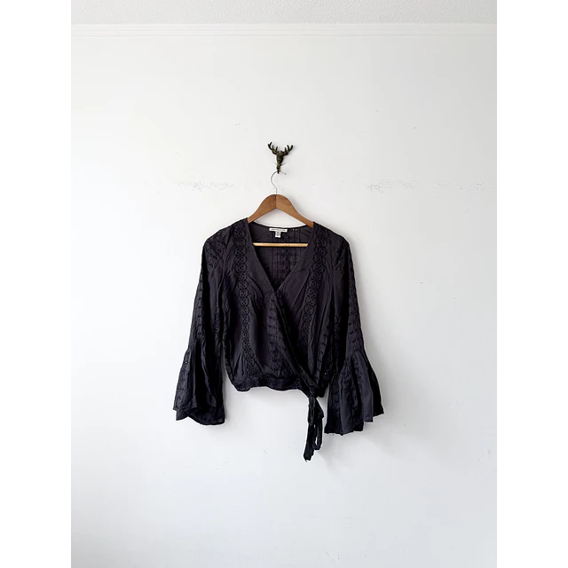 Blusa bordada (XS/S)