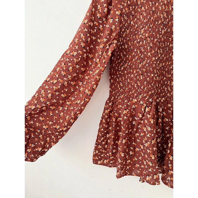 Blusa florecitas (M)