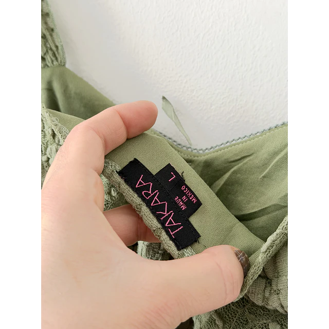 Polera encaje (M)