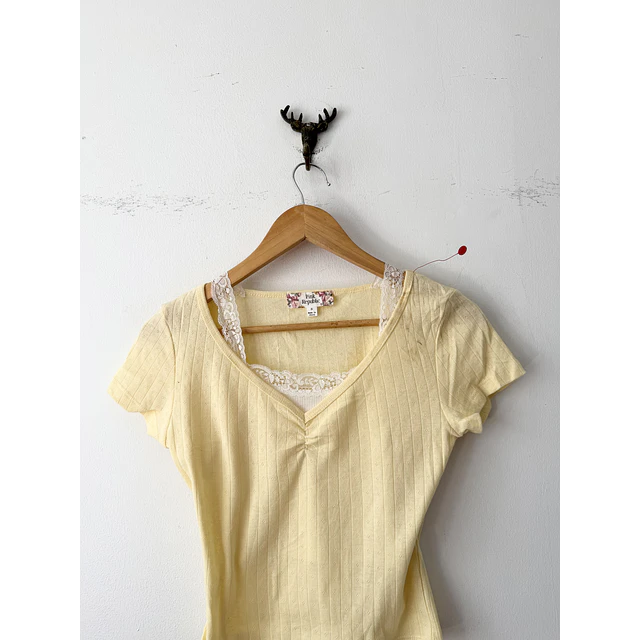 Polera amarilla (S)