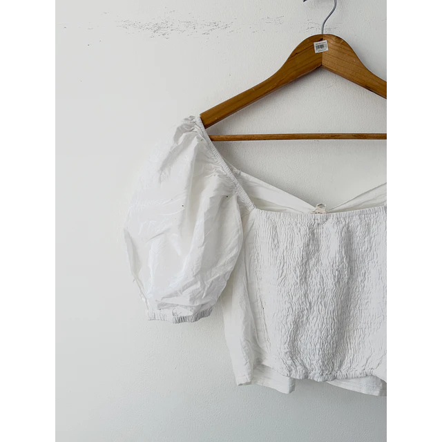 Polera blanca (M)
