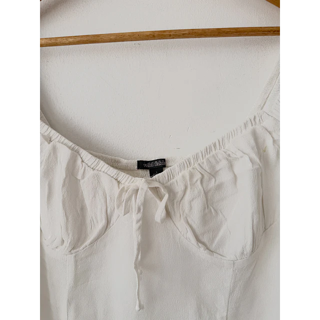 Polera blanca (ML)