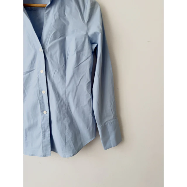 Camisa celeste (S)