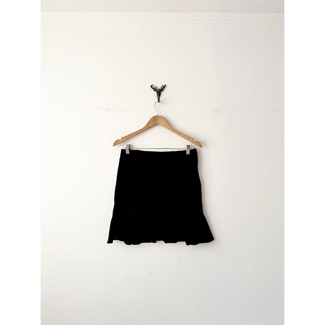 Falda negra (SM)