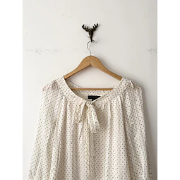 Blusa puntitos (S)