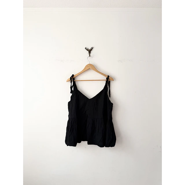 Polera negra (L/XL)