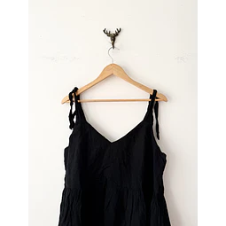 Polera negra (L/XL)