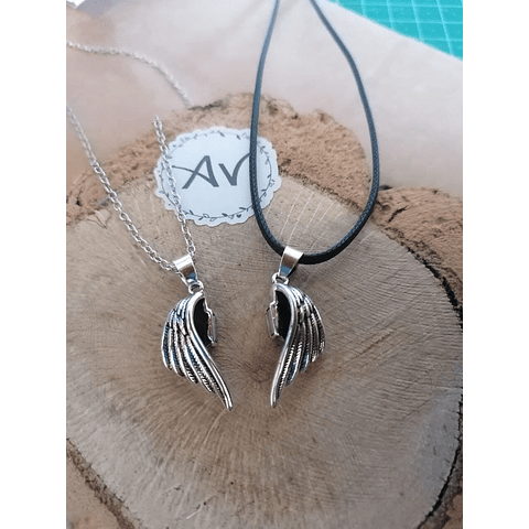 Conjunto de 2 Colares "Asas de Anjo"