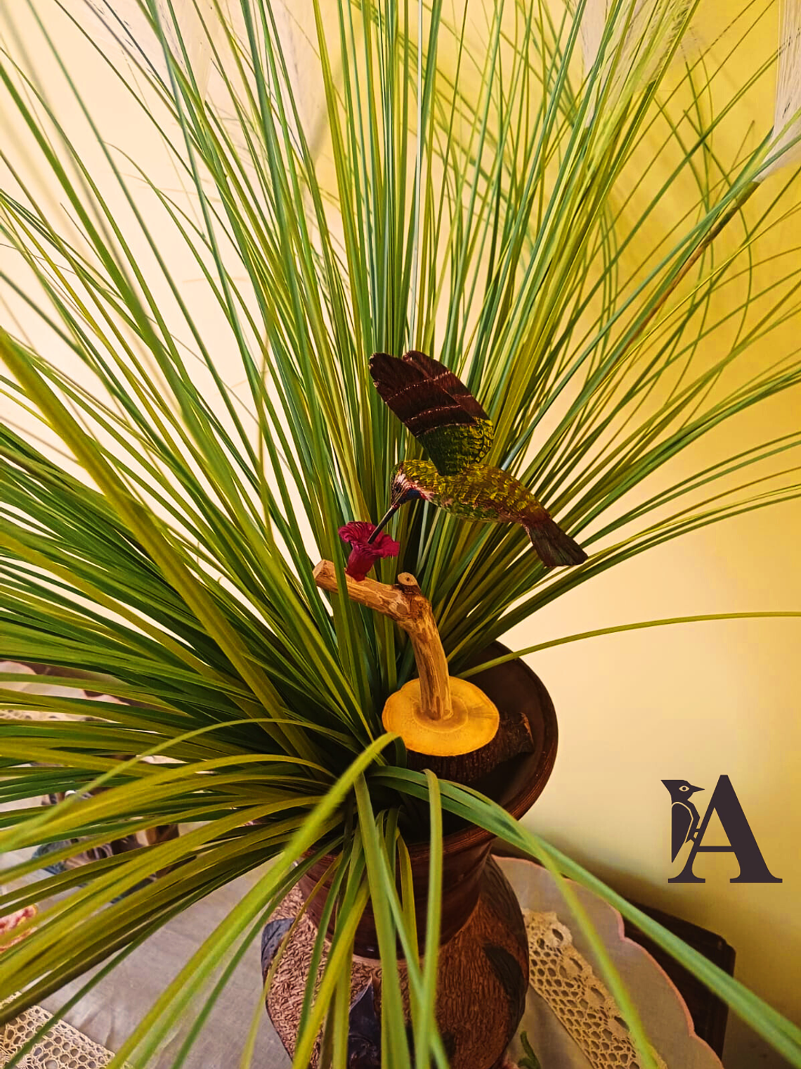 Picaflor Chileno en vuelo con Pedestal 2