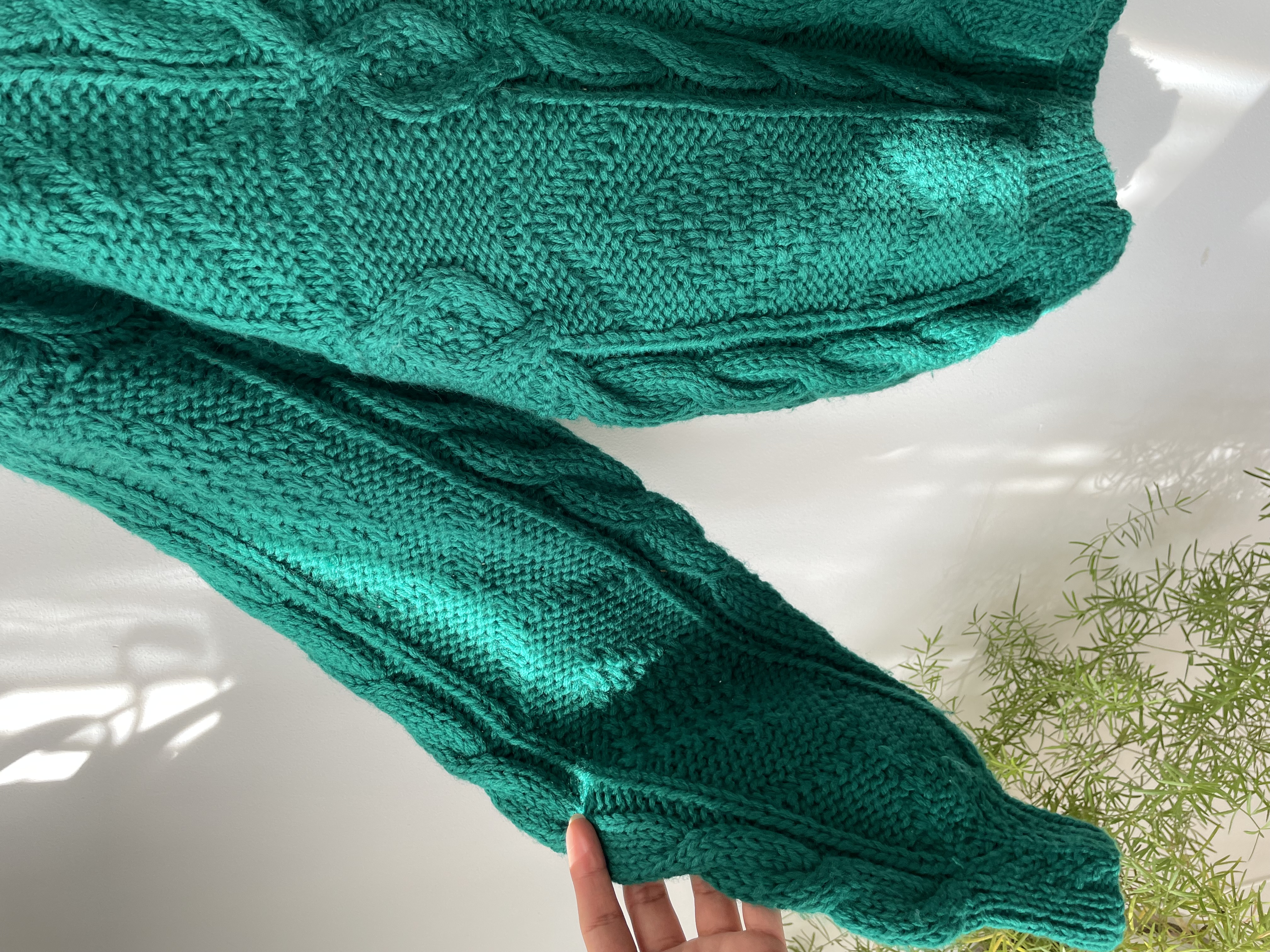 Sweater tejido a mano. Talla: L 3