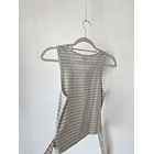 Polera rayada gris. Talla: S 3