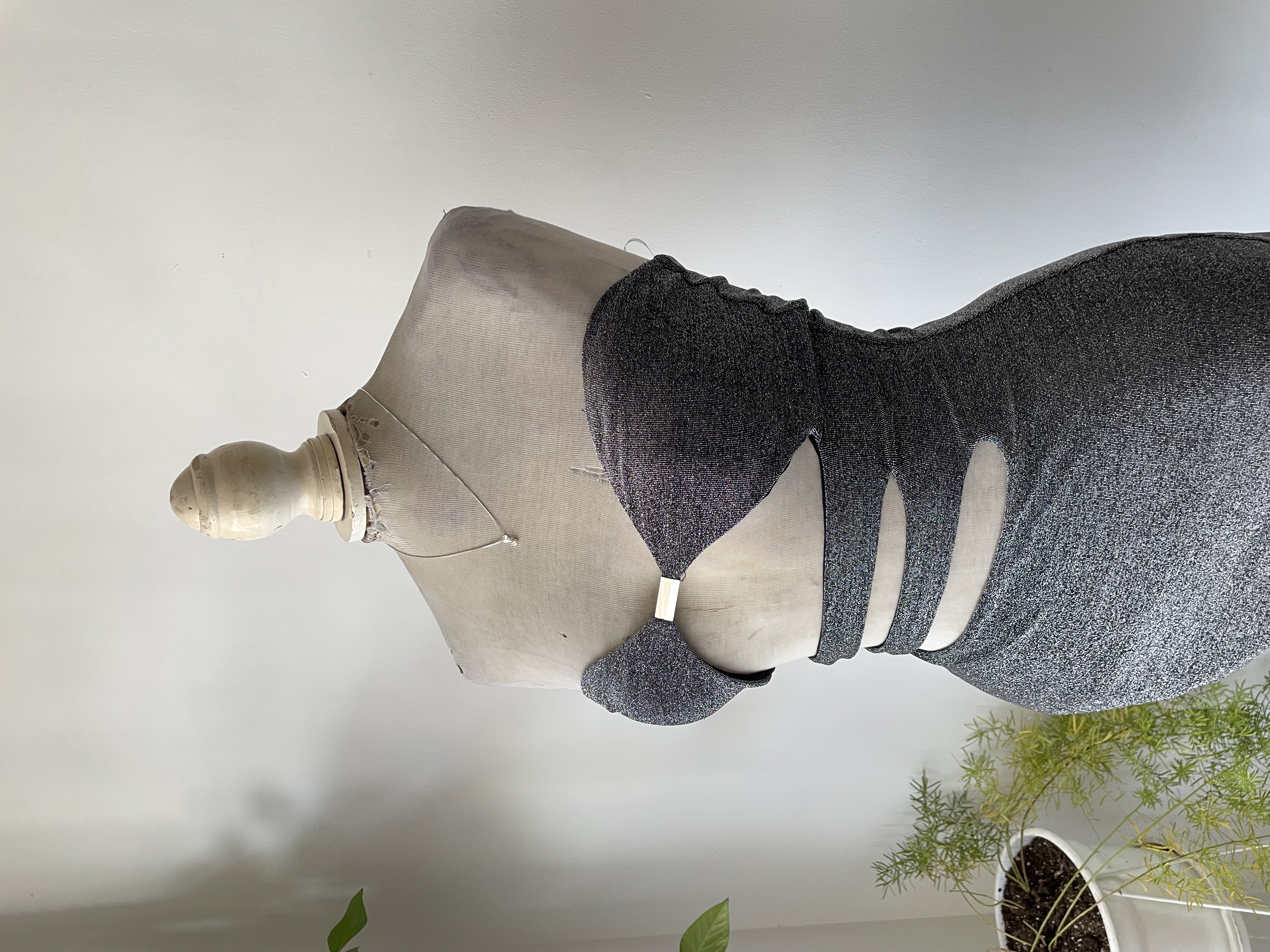 Vestido brillos. Talla: M 4