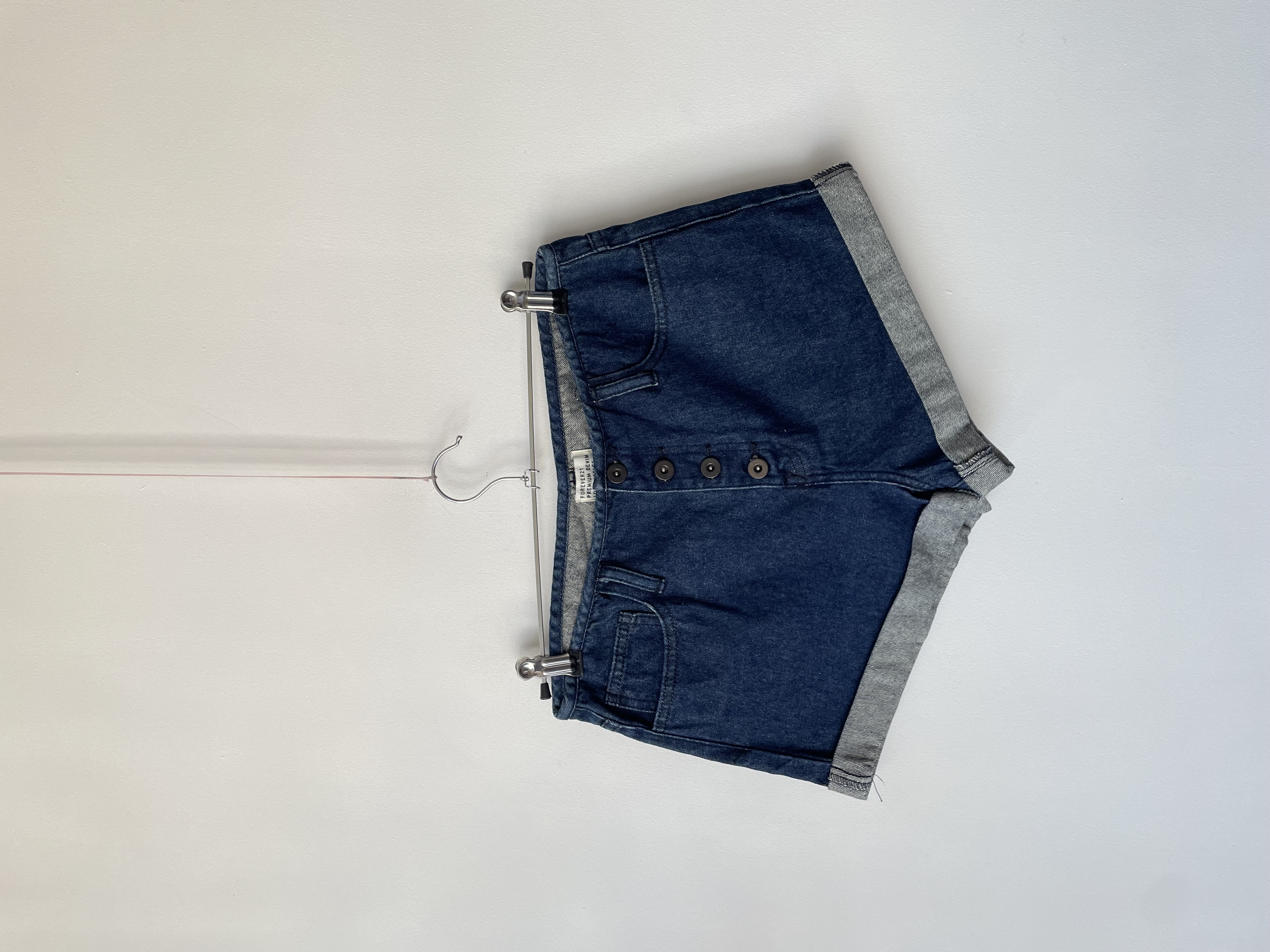 Short azules. Talla: 29 (36) 1