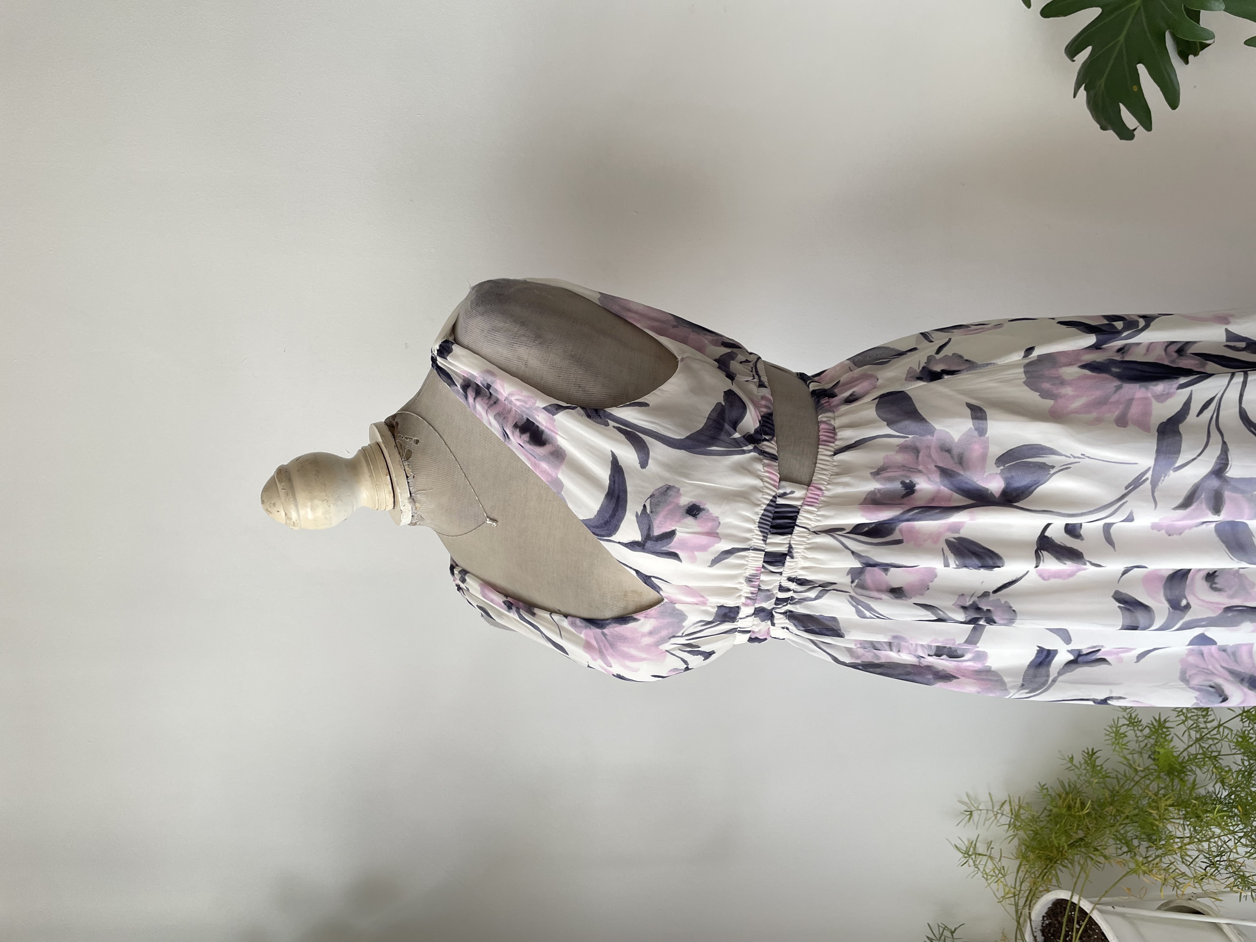 Vestido cut out. Talla: S 4