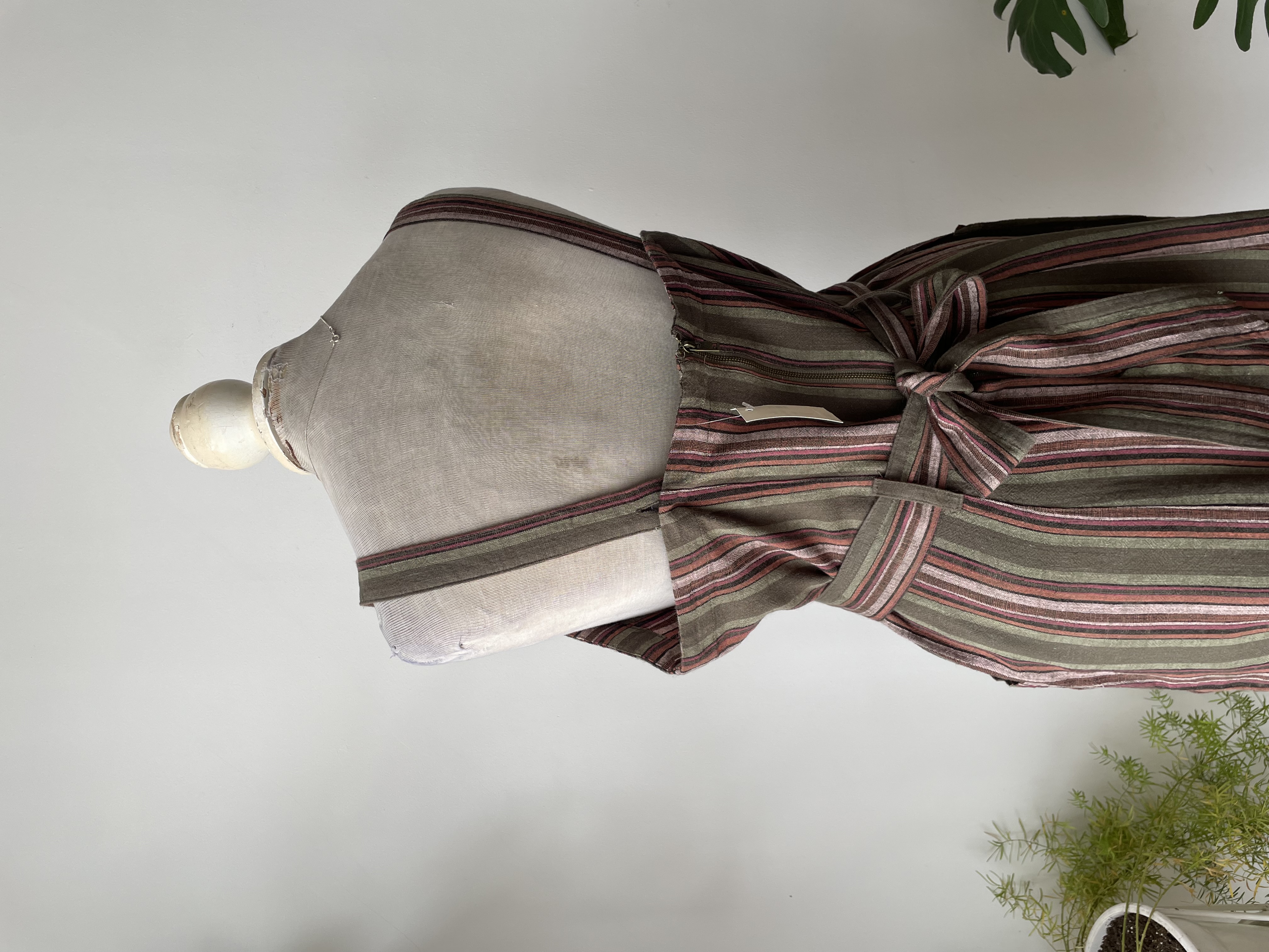 Vestido líneas. Talla: L 2